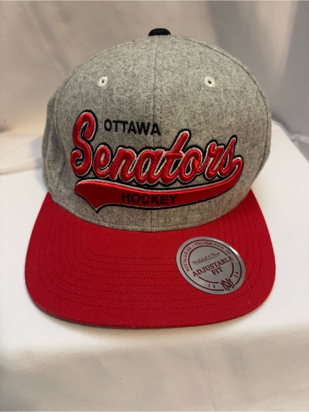 Mitchell & Ness Ottawa Senators NHL snapback